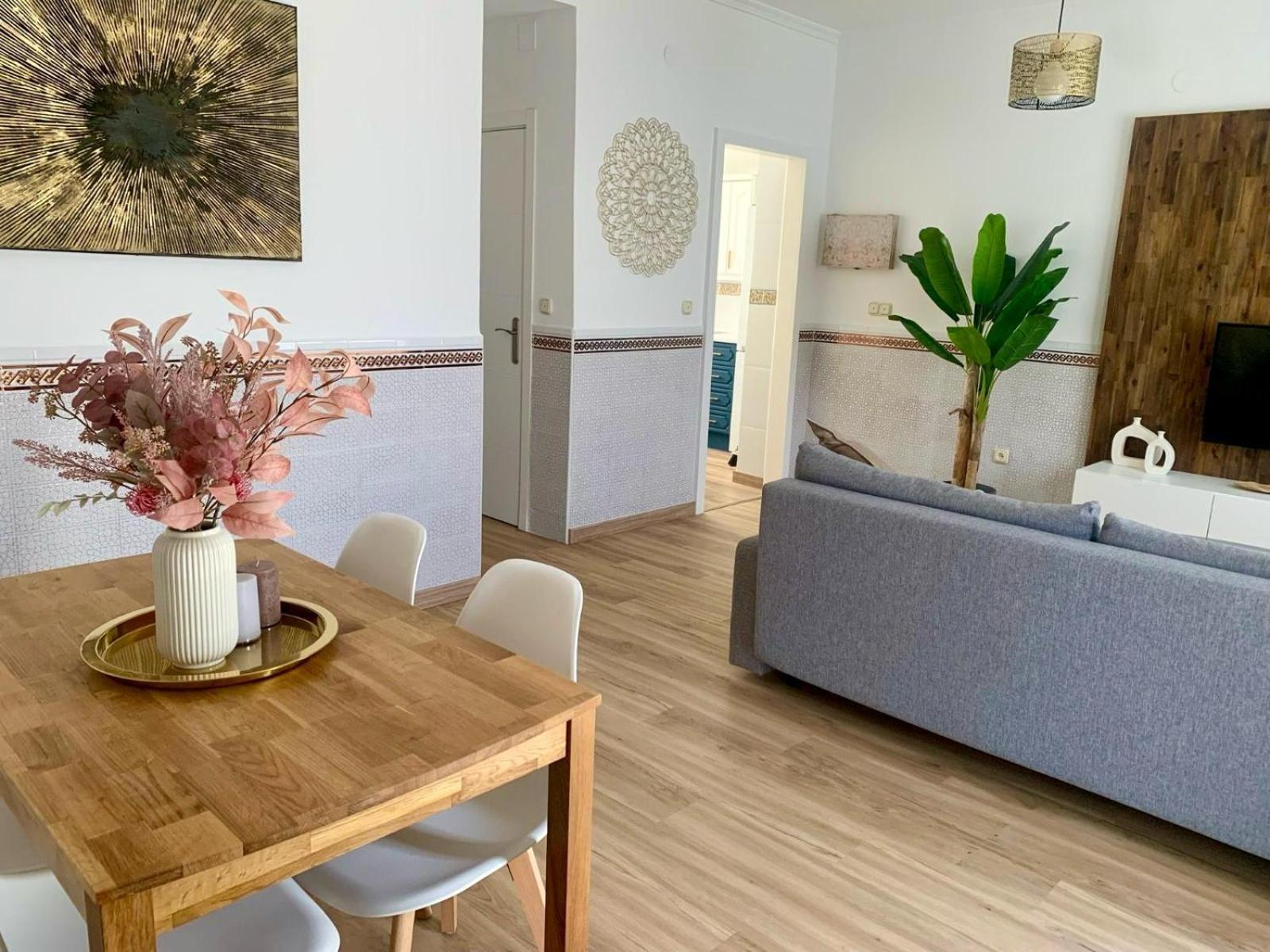 Casa Mami Lala Apartment Нерха Екстериор снимка